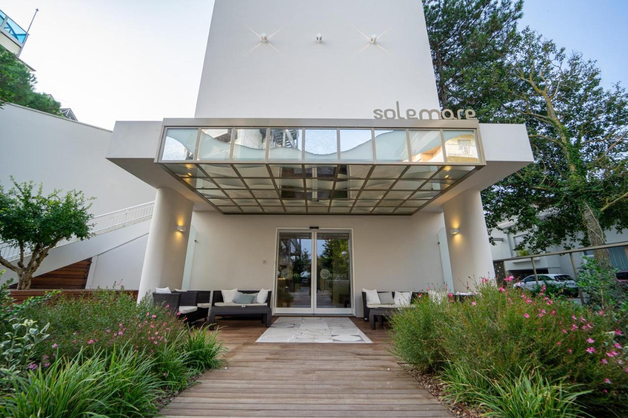 Hotel Solemare ميلانو ماريتيما المظهر الخارجي الصورة